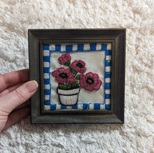 Tiny flower embroidery